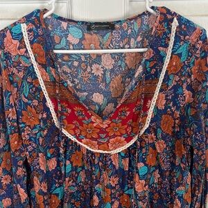 Floral PrettyGarden Boho Blouse with Lace Detail size L